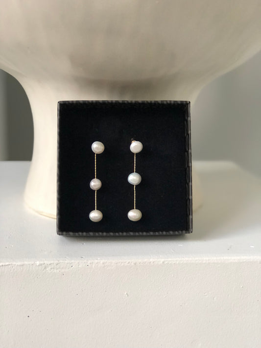 Positano pearl earrings