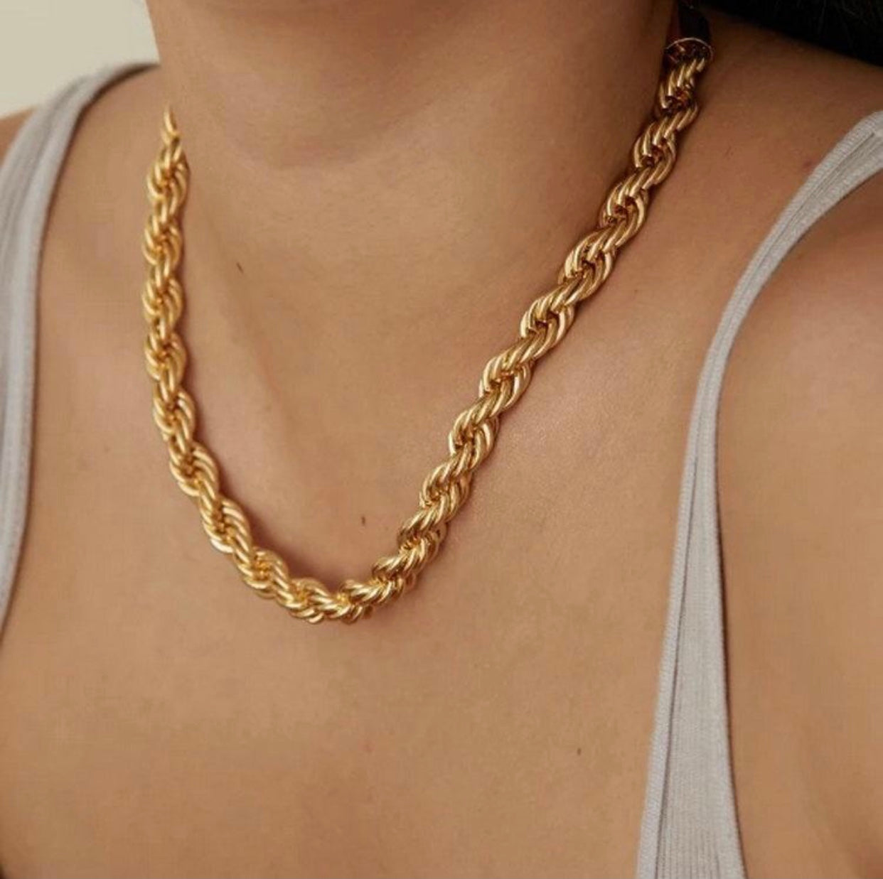 Twist rope chain