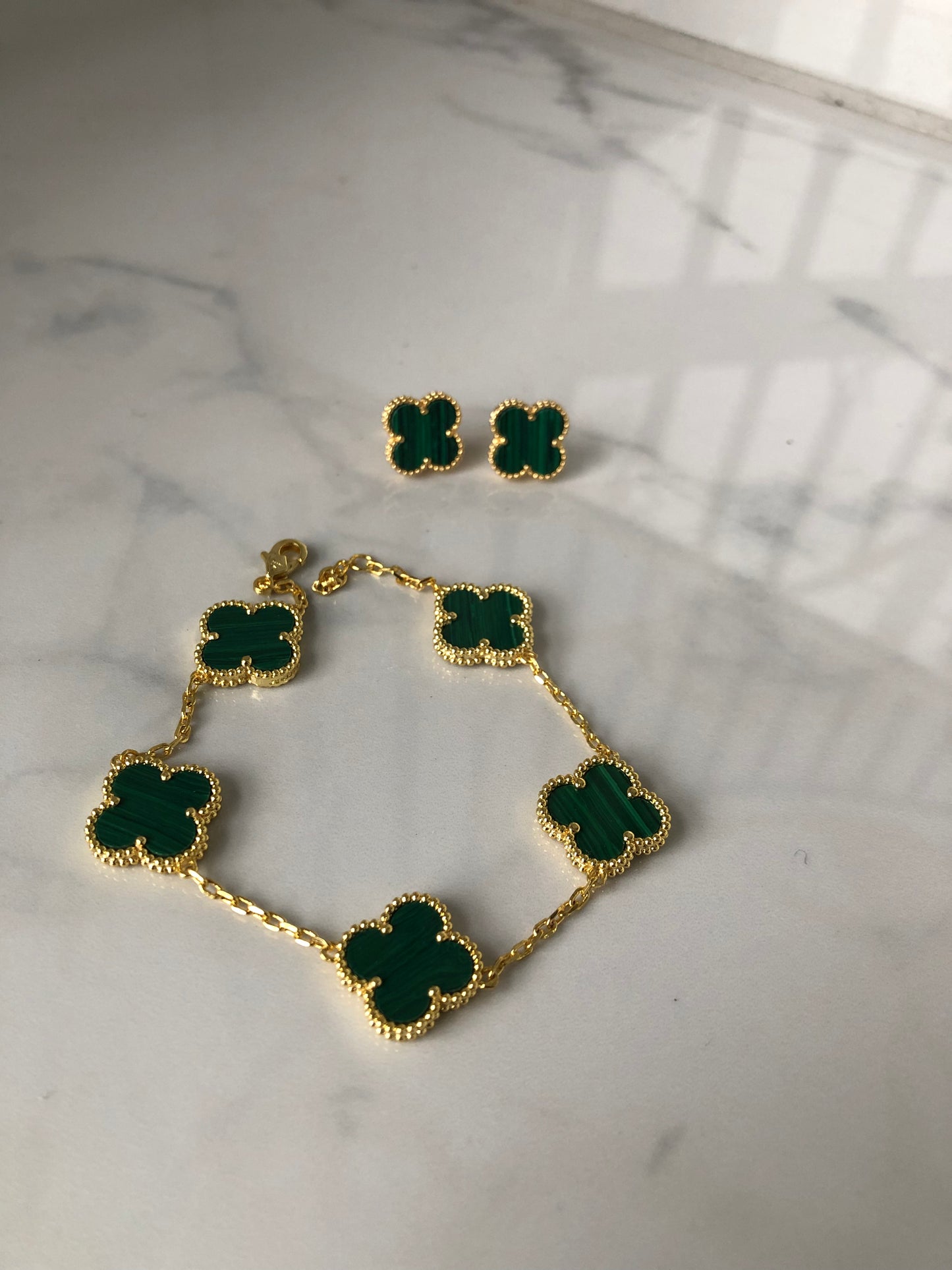 Clover bracelet